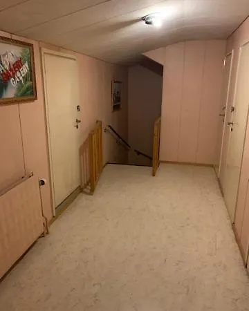 Basic Finland House With Big Garden Domek alpejski