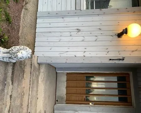 Basic Finland House With Big Garden Domek alpejski